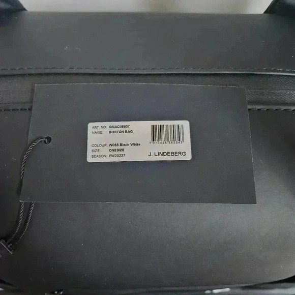 NWT J Lindeberg Travel Storage Boston Bag MSRP $355 - Picture 7 of 7